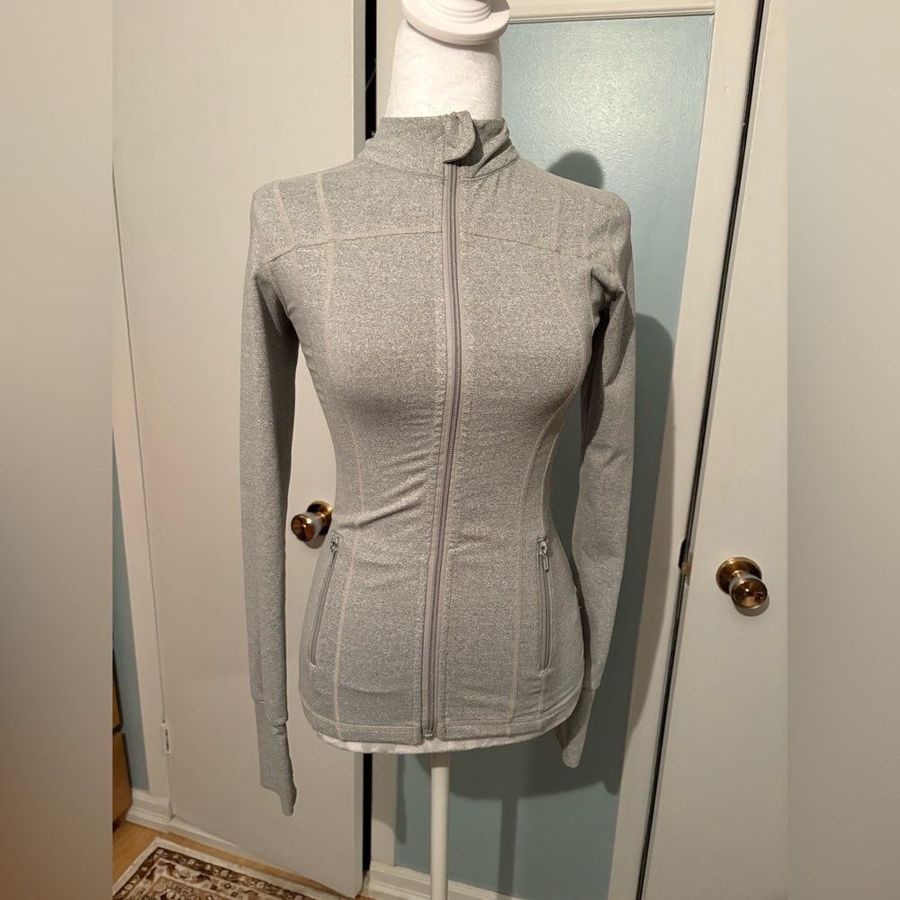 Saski collection slimming Women's Sexy Gray Sport Jacket in x-small